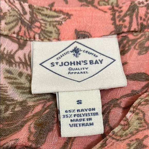 St. John's Bay Orange Floral Patterned Sleeveless Blouse with Tie Front - Picture 8 of 8